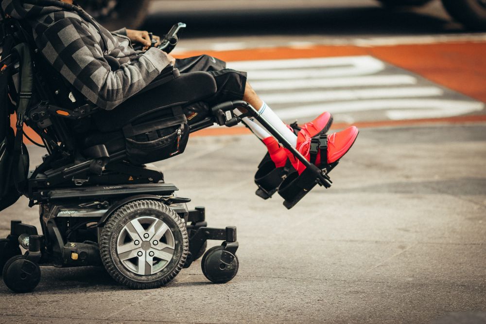 El scooter: En praktisk løsning for ældre og personer med mobilitetsvanskeligheder